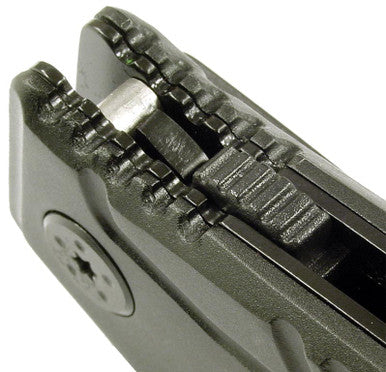 440A, 3-1/4" Folding Blade Assisted Open Knife, Rubberized Black Handle